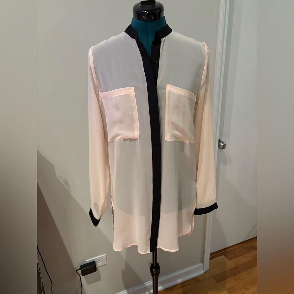 MOSSIMO Target Peach Sheer Asymmetrical Blouse with Black Accents, XS